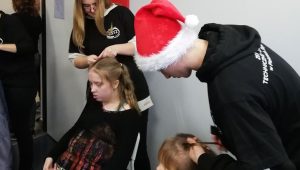 MIKOŁAJKOWE STRZYŻENIE